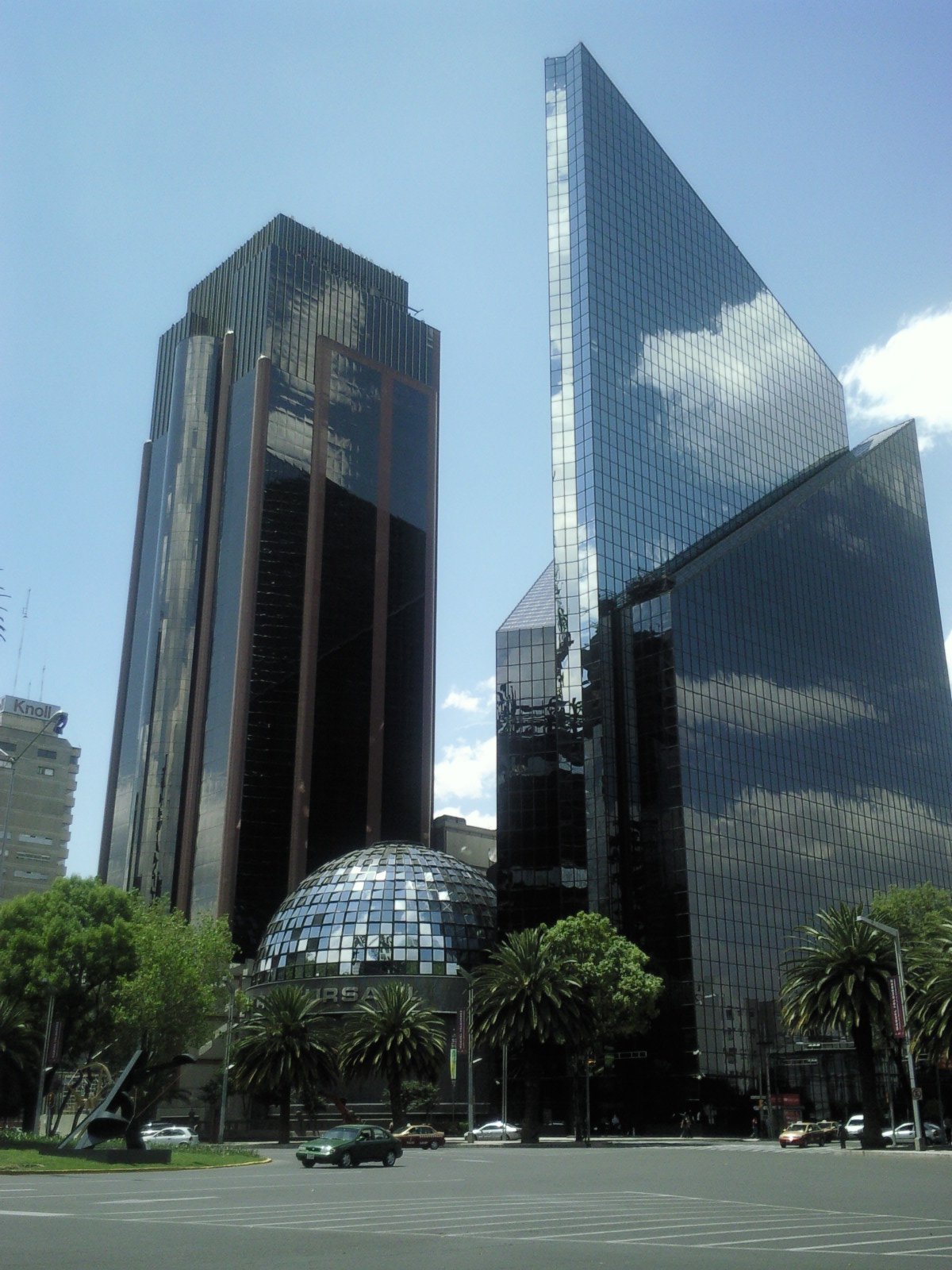 Edificio de la Bolsa Mexicana de Valores en la Ciudad de México